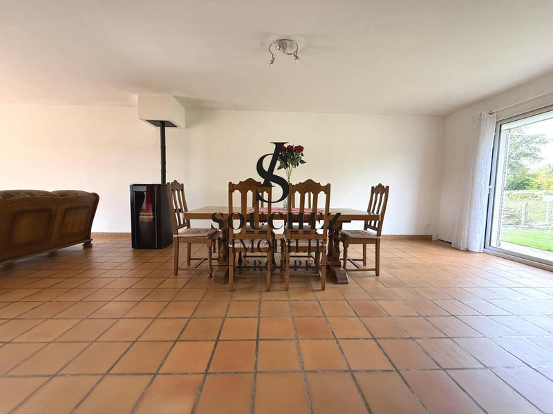 Maison - 170 m² - 5 pièces