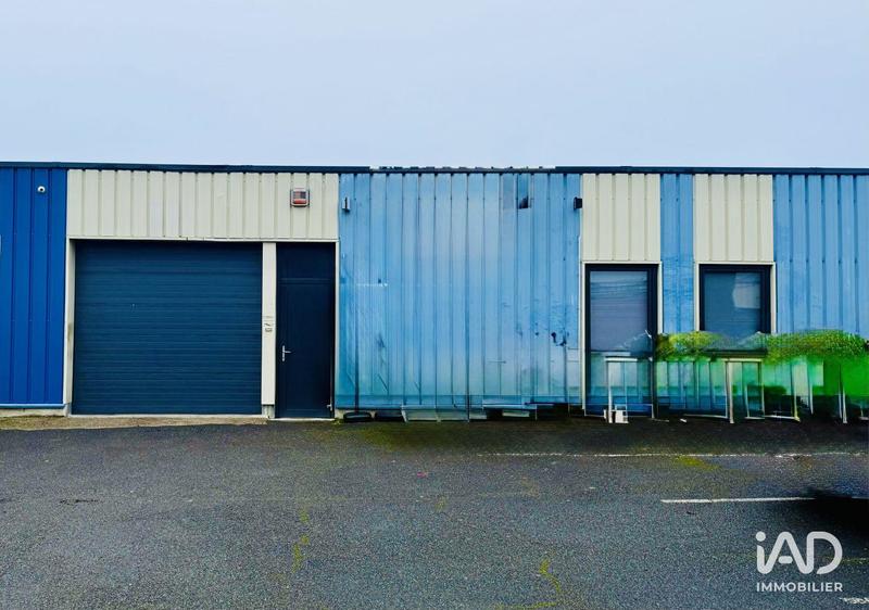 Local commercial - 267 m² - 3 pièces