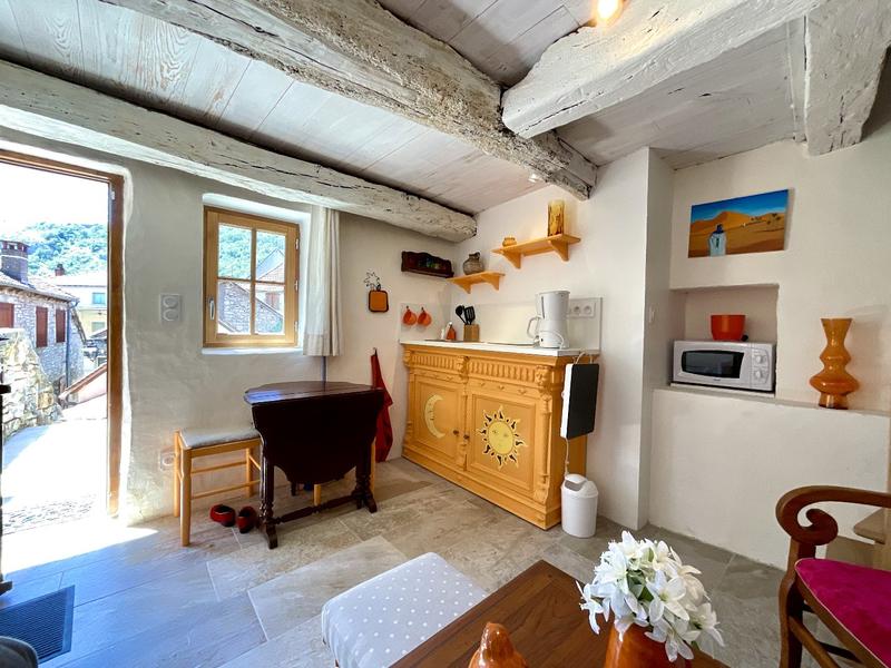 Maison - 140 m² - 9 pièces