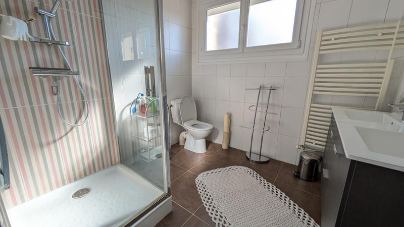 Maison - 82 m² - 7 pièces