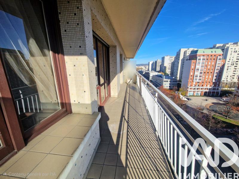 Appartement - 107 m² - 5 pièces