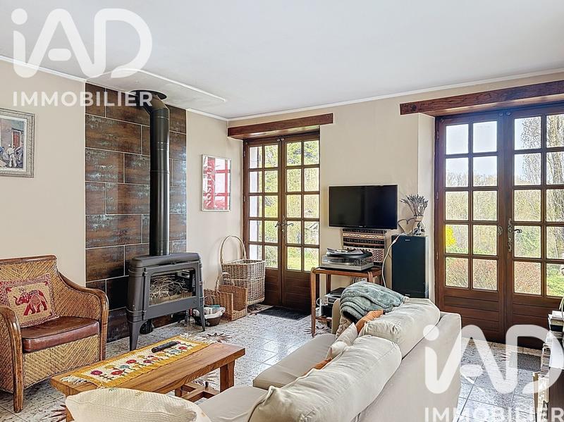 Maison - 140 m² - 5 pièces