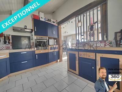 Maison - 96 m² - 5 pièces