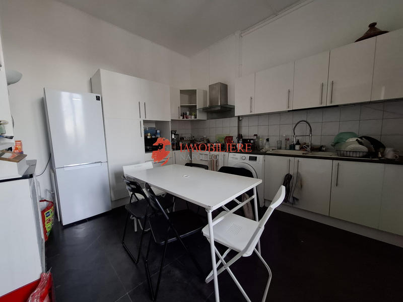 Appartement - 250 m² - 7 pièces