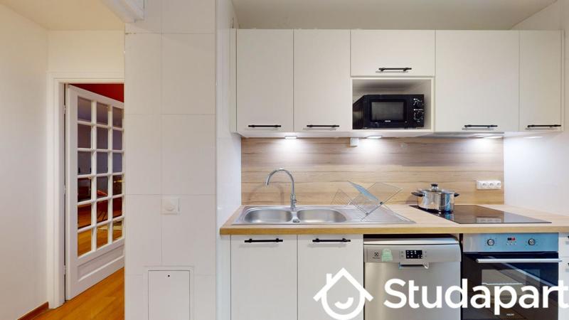 Chambre - 10 m² - 1 pièce