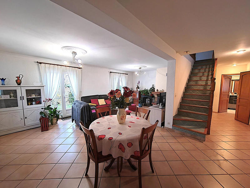 Maison - 119 m² - 5 pièces