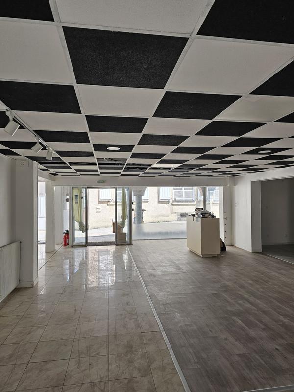 Local commercial - 185 m² - 3 pièces