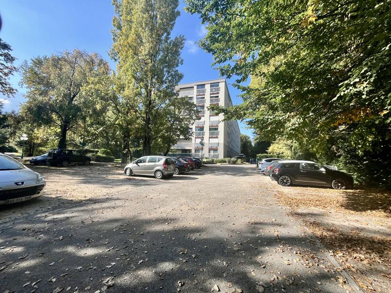 Appartement - 131 m² - 5 pièces