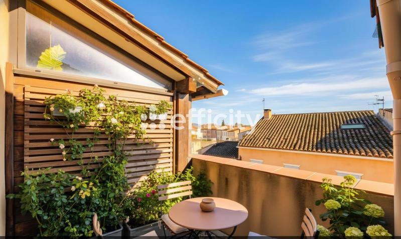 Appartement - 77 m² - 4 pièces