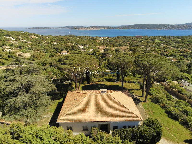 Villa - 250 m² - 7 pièces