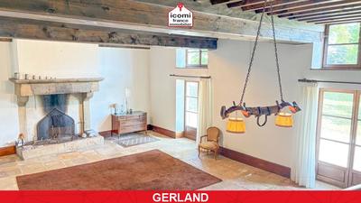 Propriété - 200 m² - 7 pièces