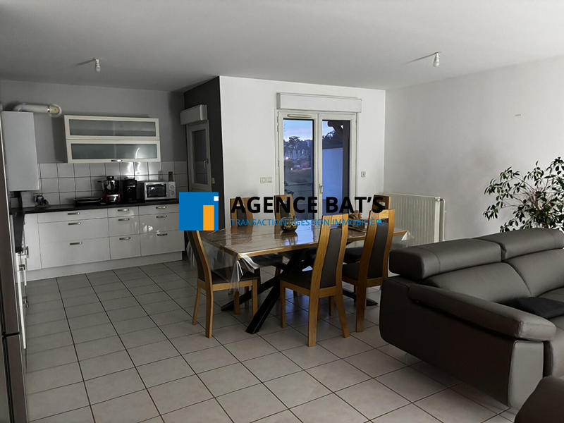 Appartement - 86 m² - 3 pièces