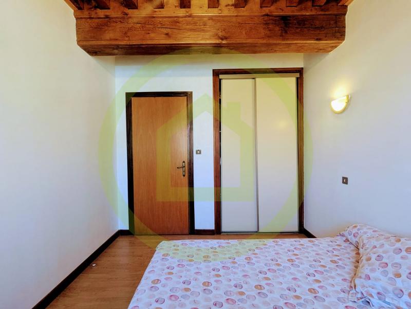 Maison - 165 m² - 9 pièces