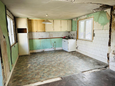 Maison de village - 87 m² - 4 pièces