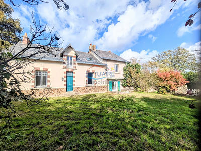 Maison ancienne - 195 m² - 8 pièces