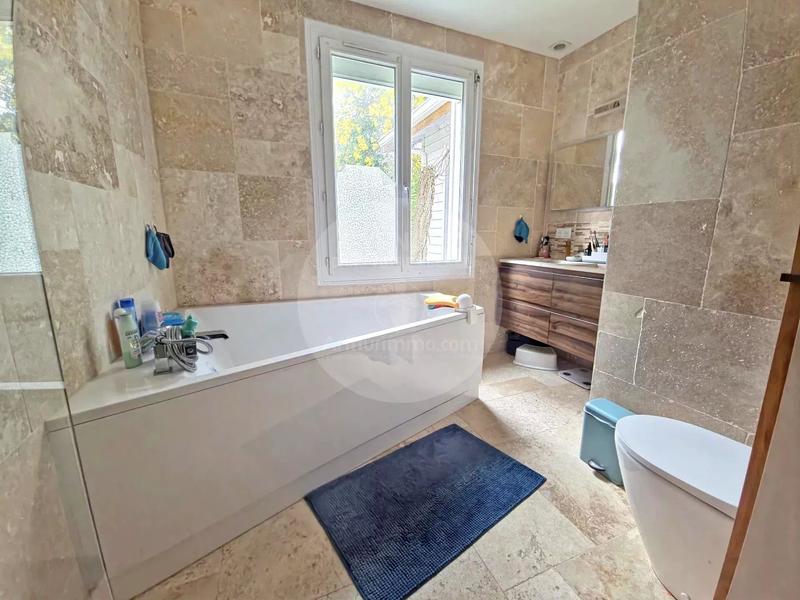 Maison - 170 m² - 6 pièces