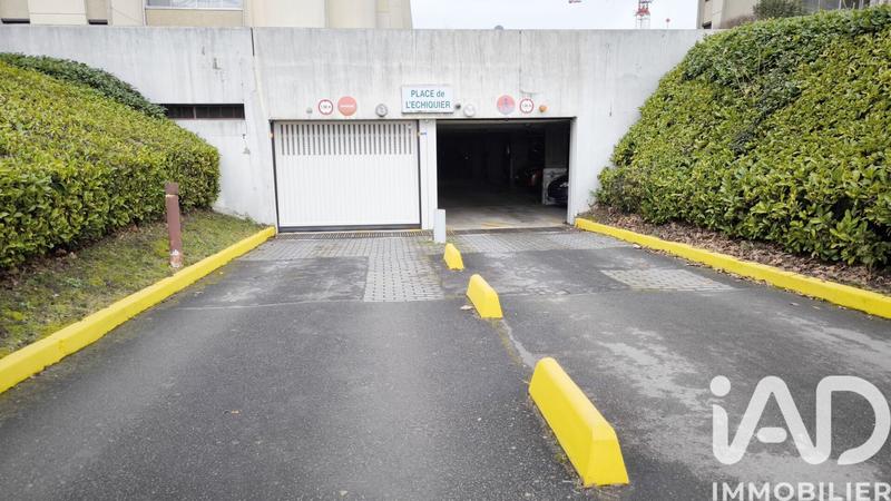 Parking - 11 m²