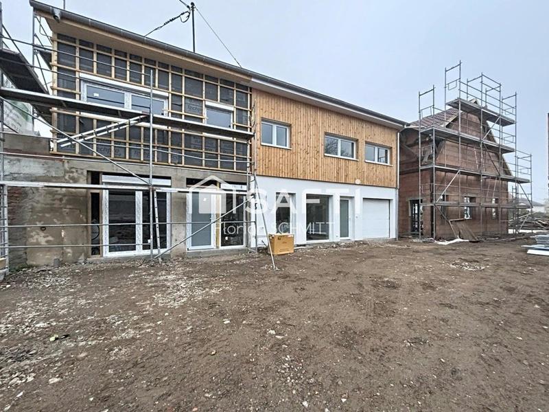 Maison - 95 m² - 4 pièces