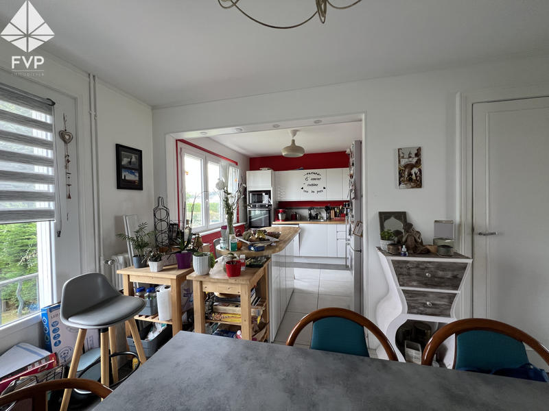 Maison - 92 m² - 4 pièces