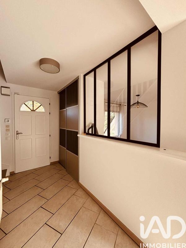 Maison - 99 m² - 4 pièces