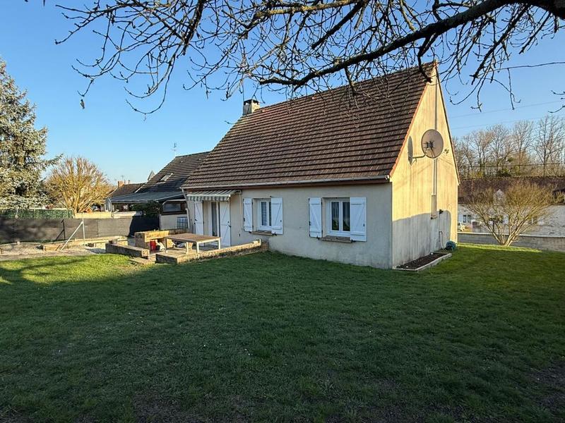 Maison - 104 m² - 5 pièces