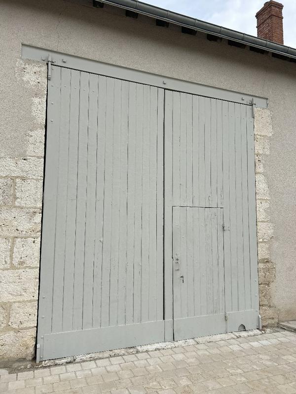 Maison - 270 m² - 10 pièces