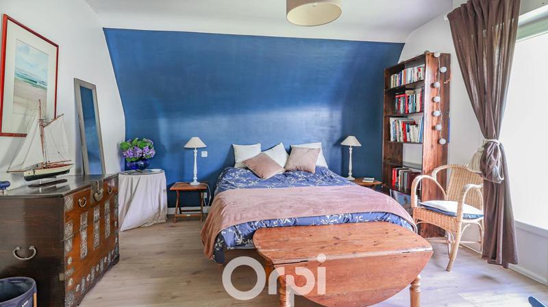 Propriété - 305 m² - 8 pièces