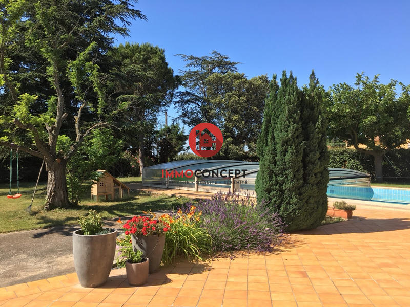 Maison traditionnelle - 160 m² - 6 pièces