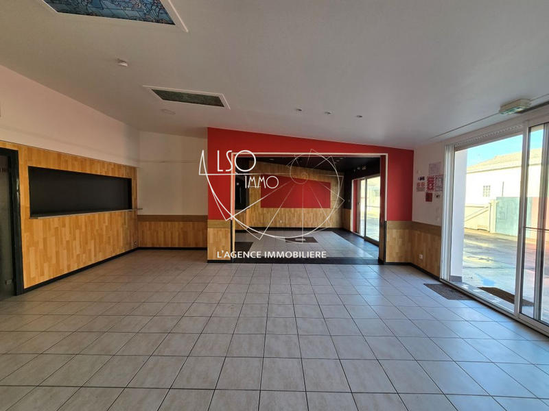 Local d'activités - 111 m²