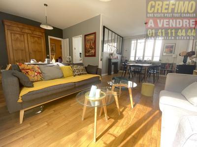 Maison - 140 m² - 5 pièces