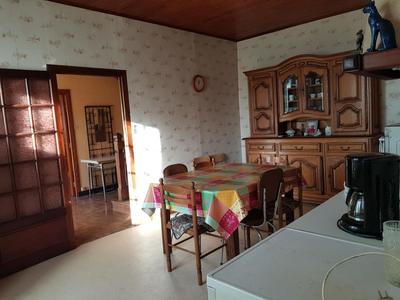 Maison - 91 m² - 4 pièces