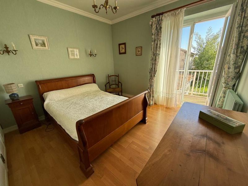 Maison - 141 m² - 5 pièces