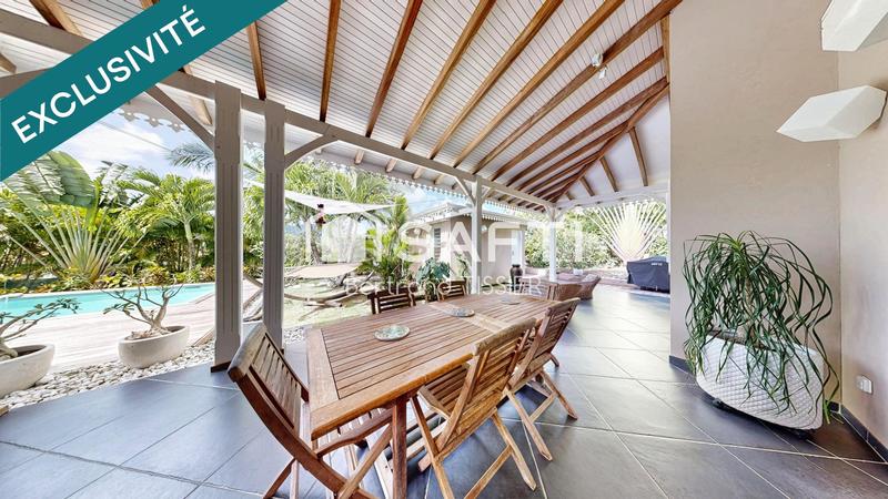 Villa - 240 m² - 5 pièces