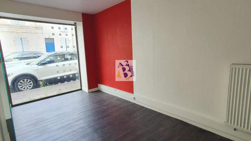 Immeuble - 113 m² - 1 pièce