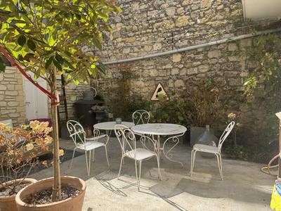 Maison - 160 m² - 6 pièces