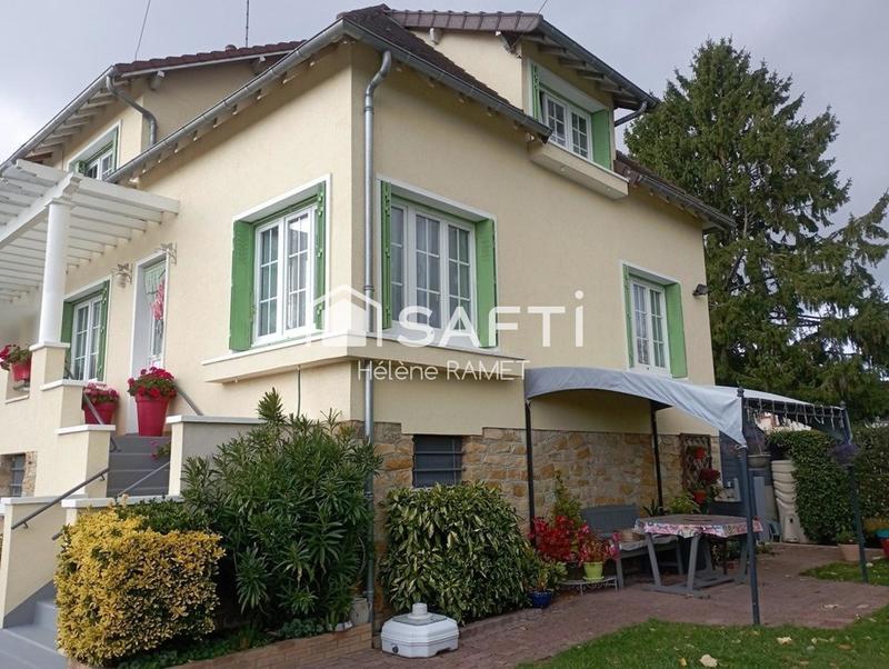 Maison - 91 m² - 4 pièces