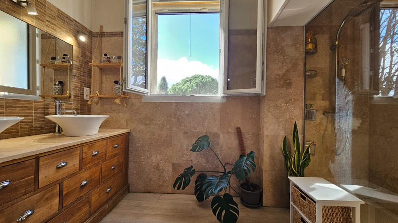 Maison - 182 m² - 4 pièces