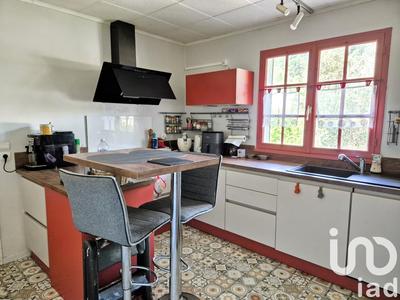 Maison - 331 m² - 5 pièces