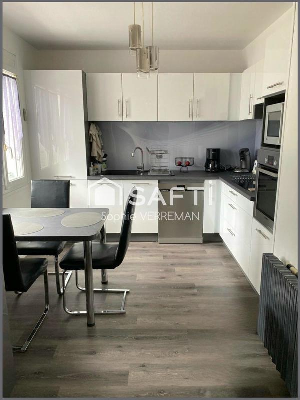 Maison - 162 m² - 6 pièces