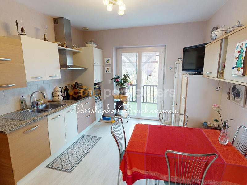 Maison - 174 m² - 7 pièces