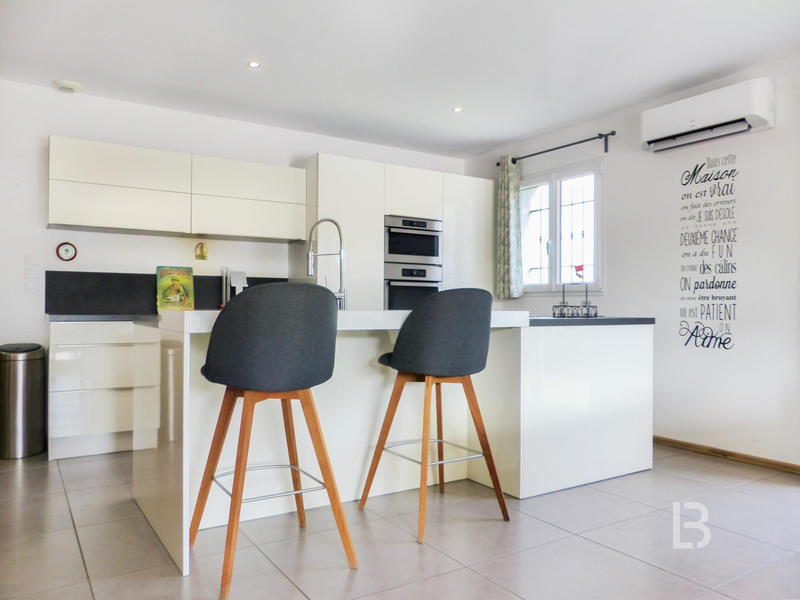 Maison contemporaine - 89 m² - 5 pièces