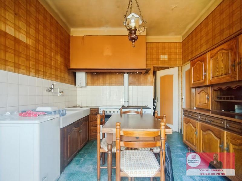 Maison - 110 m² - 6 pièces