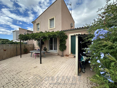 Maison - 90 m² - 4 pièces