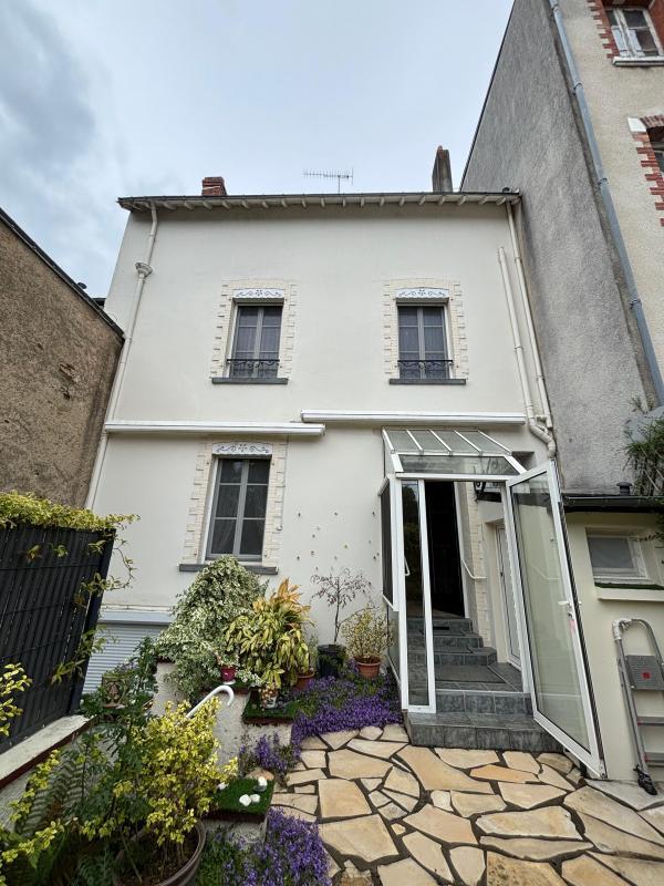 Maison de ville - 143 m² - 3 pièces