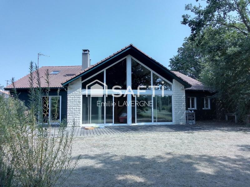 Maison - 185 m² - 7 pièces