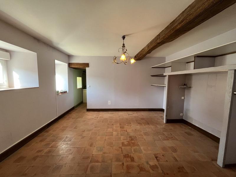 Maison ancienne - 266 m² - 8 pièces