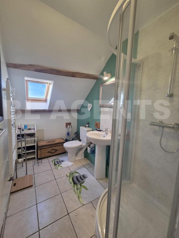 Maison - 104 m² - 5 pièces