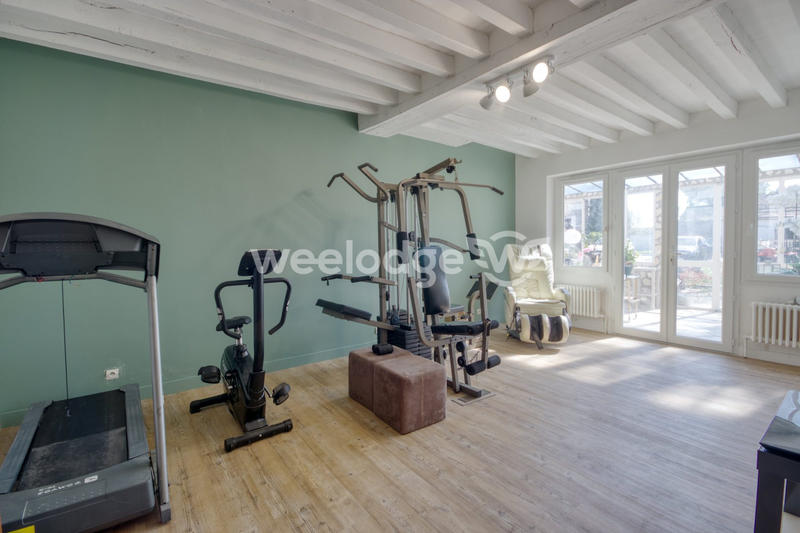 Maison - 450 m² - 13 pièces