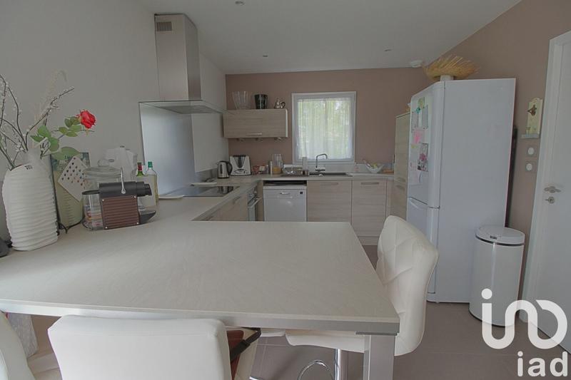 Maison - 165 m² - 8 pièces