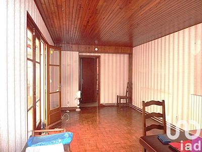 Maison - 96 m² - 5 pièces